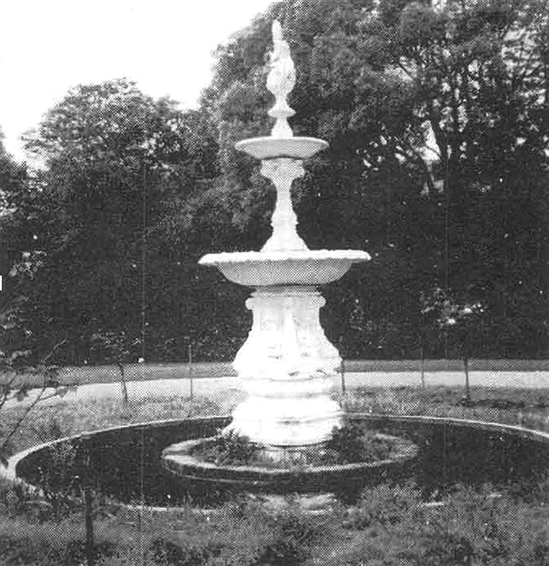 The Davies Reserve fountain in its original location in the Rosemont Estate 